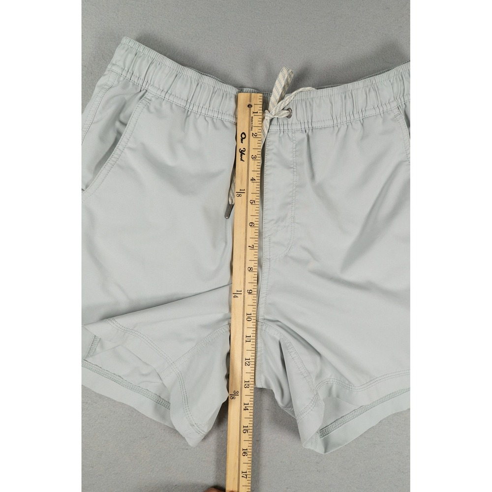 Vuori Mens Kore Short Lined 5" Solid Sky Grey Size M Athletic Performance Lined image 6